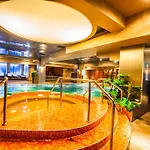 Rin Grand Hotel 4*