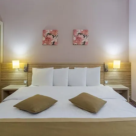 Hotel Rin Grand Bukareszt