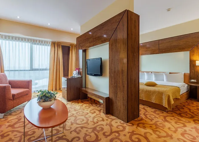 Rin Grand Hotel