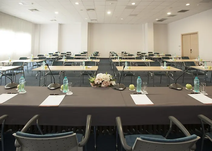 Otel Rin Grand Bükreş