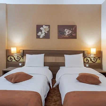 Hotell Rin Grand Bukarest