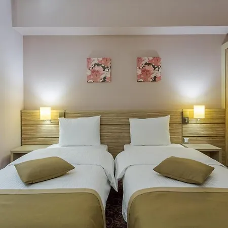 Rin Grand 4* Bukarest