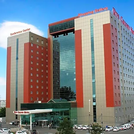 Hotell Rin Grand 4*