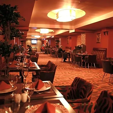 Rin Grand 4* Bukarest