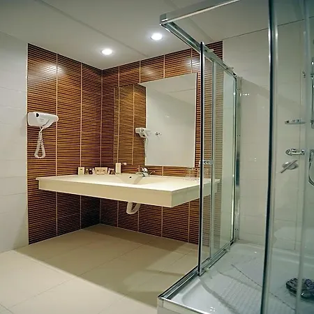 Hotell Rin Grand