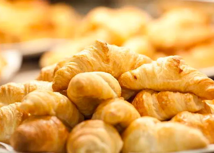 Ξενοδοχείο Rin Grand 4*