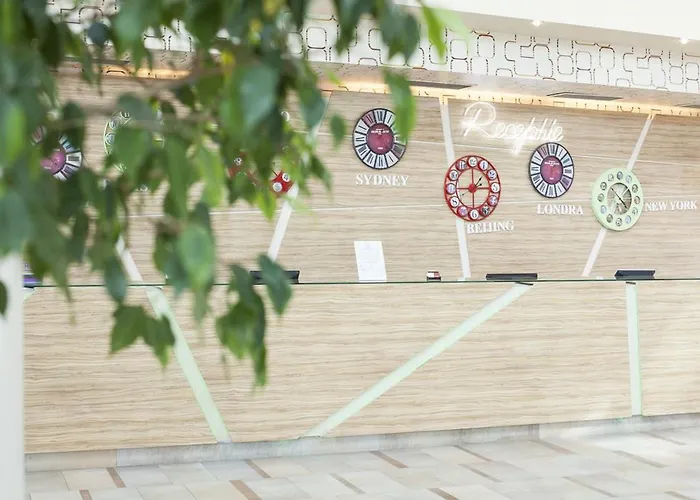 Ξενοδοχείο Rin Grand 4*