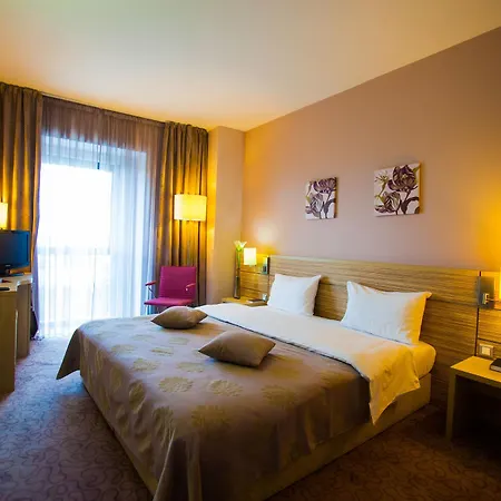 Rin Grand 4* Bucarest
