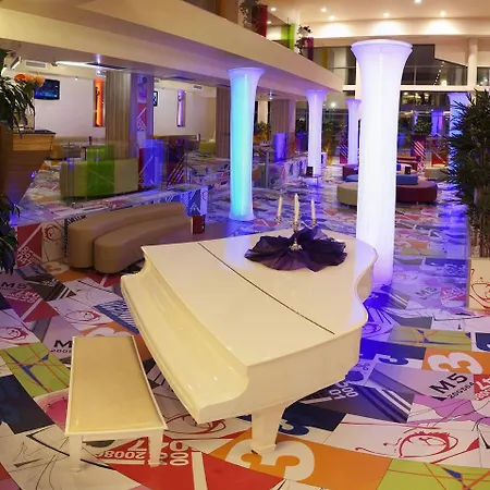Rin Grand Bucarest